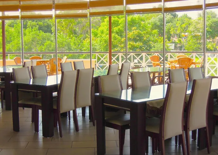 Meram Park 酒店 3*